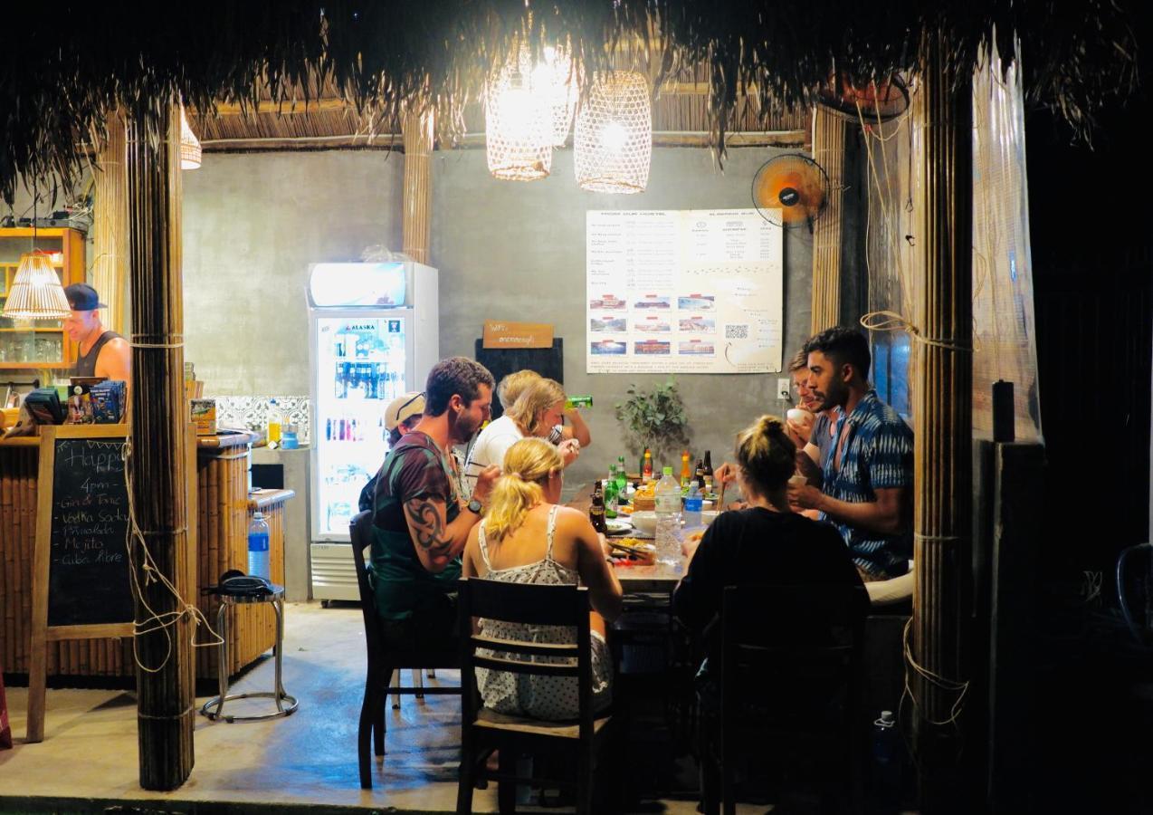 Wanderlust - Beach Side Hoi An An Bàn エクステリア 写真