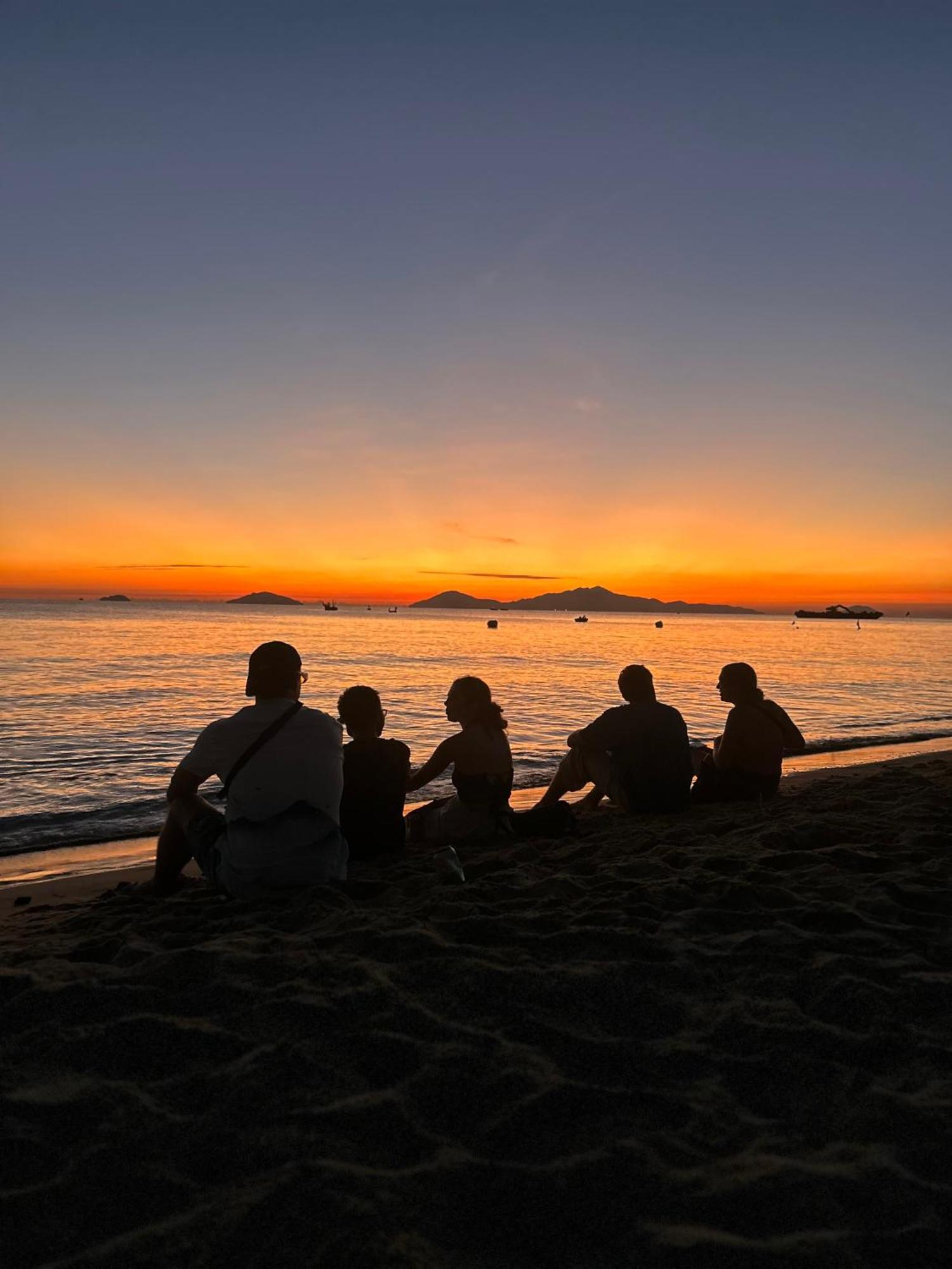 Wanderlust - Beach Side Hoi An An Bàn エクステリア 写真